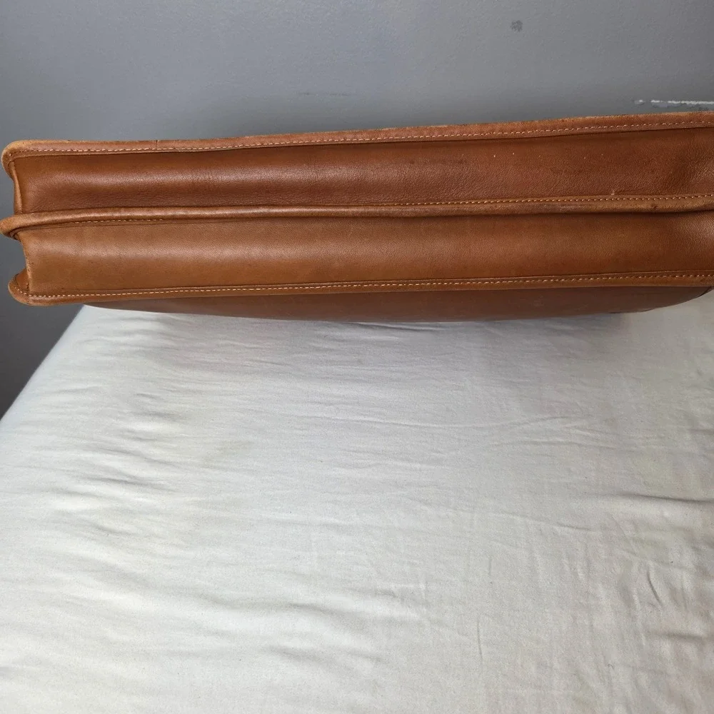 Vintage COACH 5275 Leather Briefcase Messenger Bag British Tan Made in USA 80s